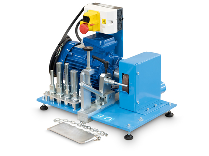Brushing machine including mandrels for DN5 up to DN31
