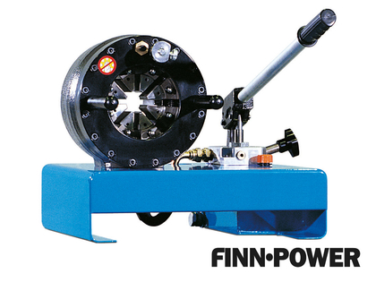 Finn-Power Servicepresse mit Handpumpe, 137t, Pressbereich 6,8-61mm